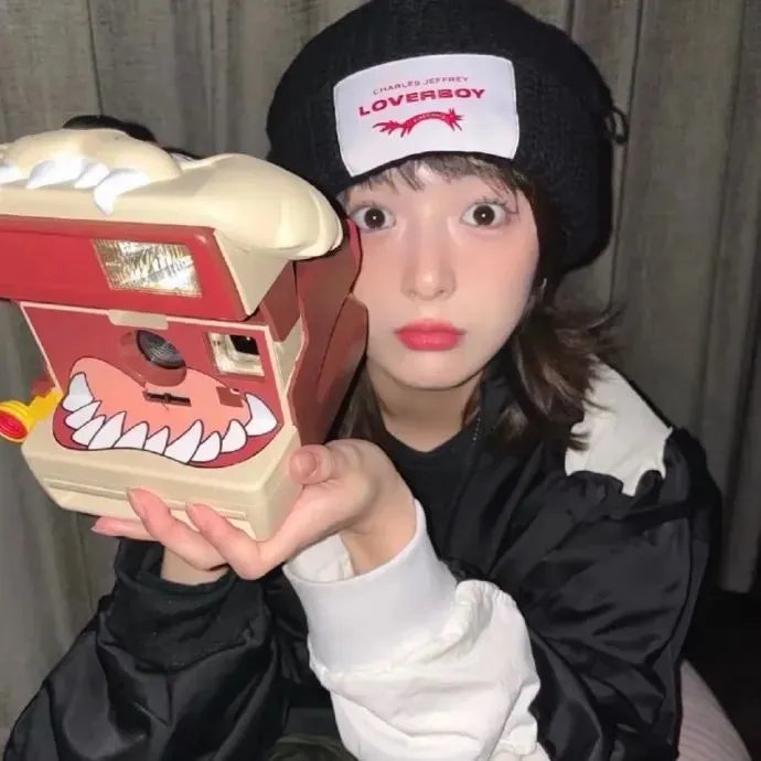 女孩闺房